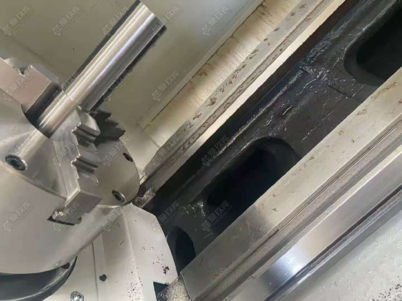 二手?jǐn)?shù)控機(jī)床