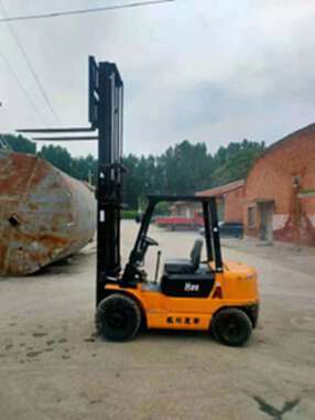 出售杭州2.5吨叉车