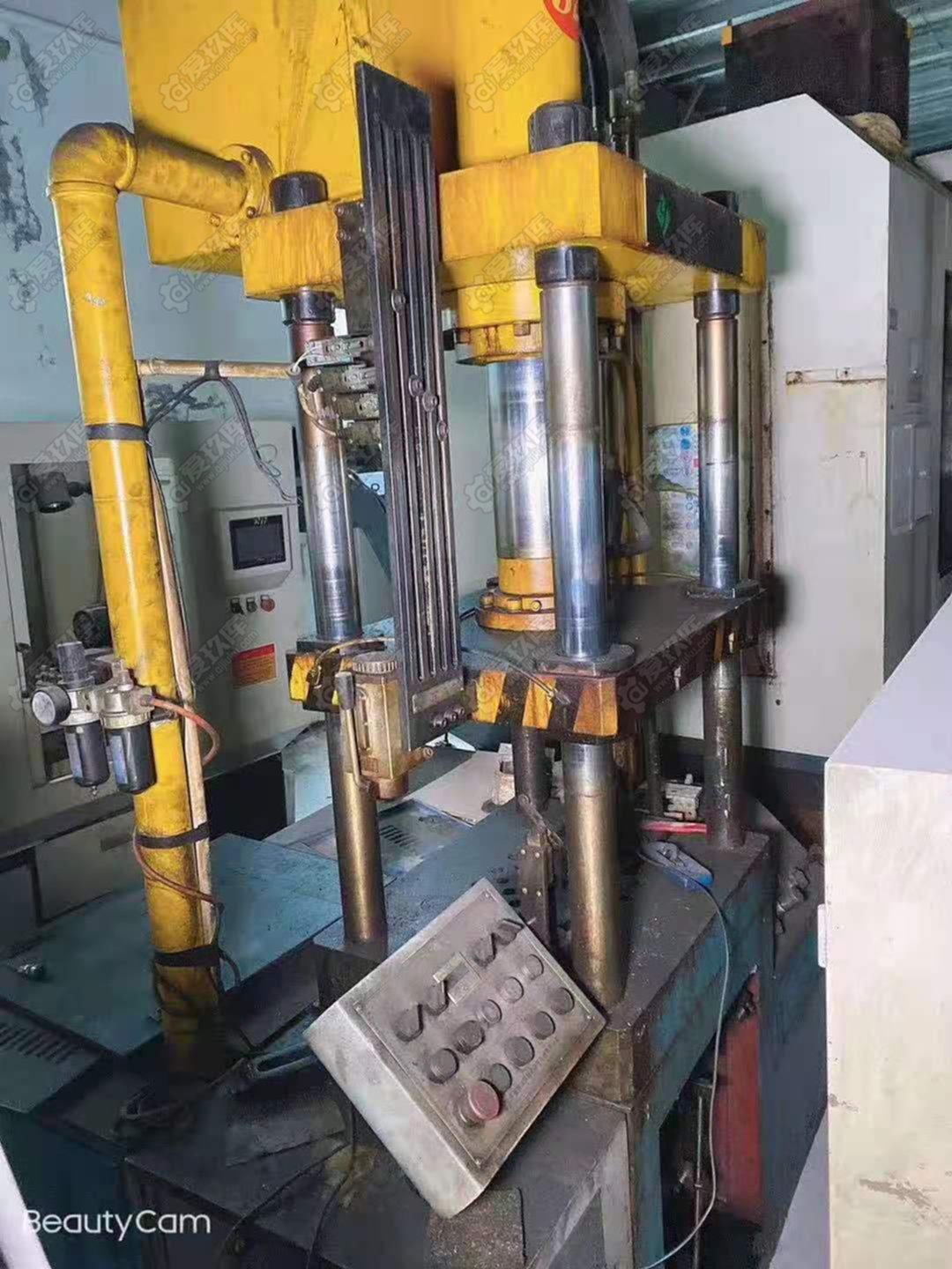 二手液壓機(jī)
