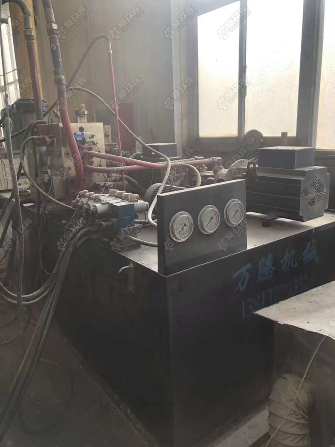 二手液壓機(jī)