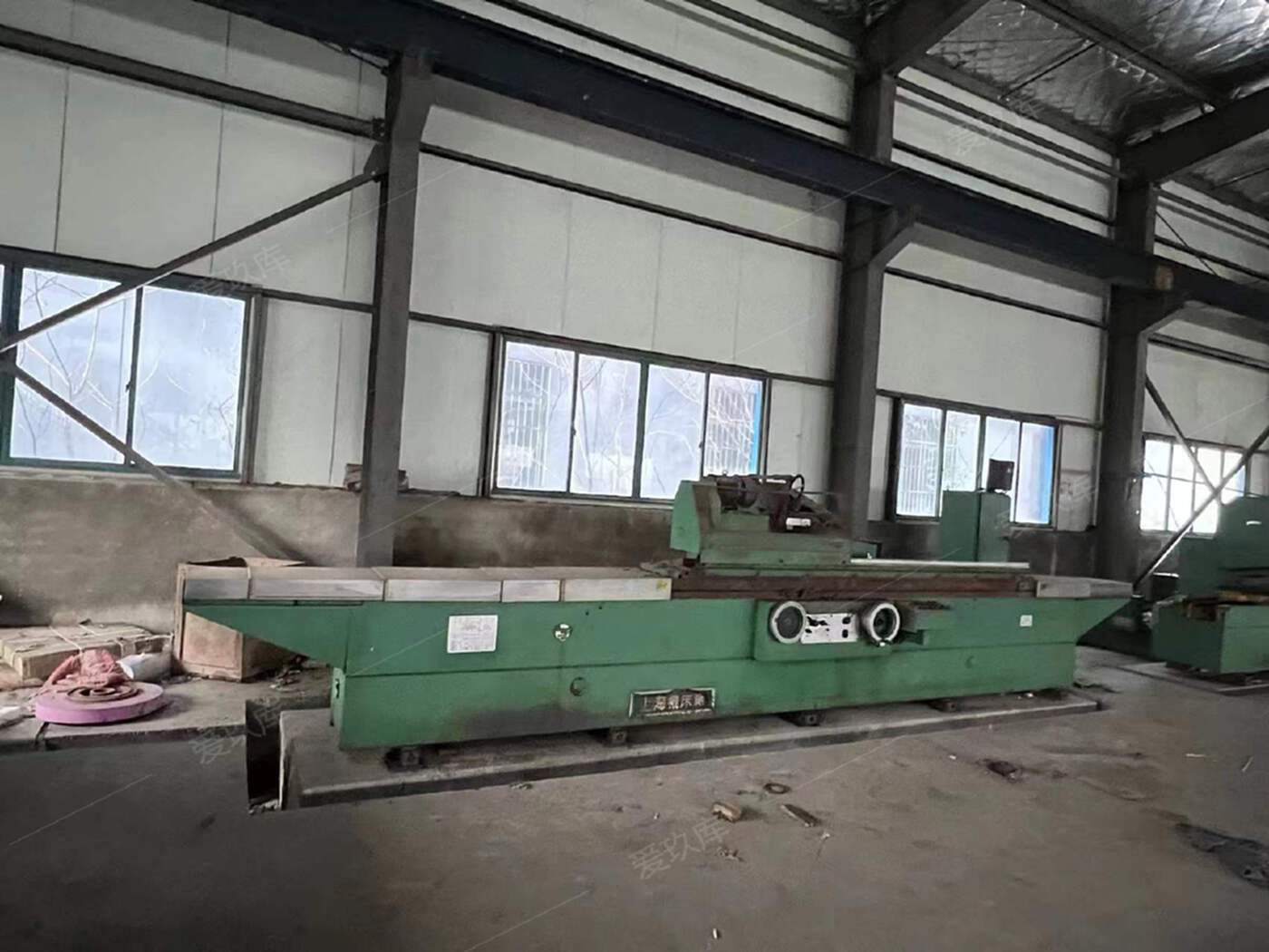 Sell Shanghai 1332/2 meters precision cylindrical grinding machine