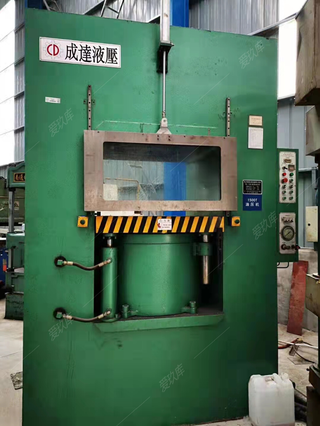 Sell 1500 tons oil press