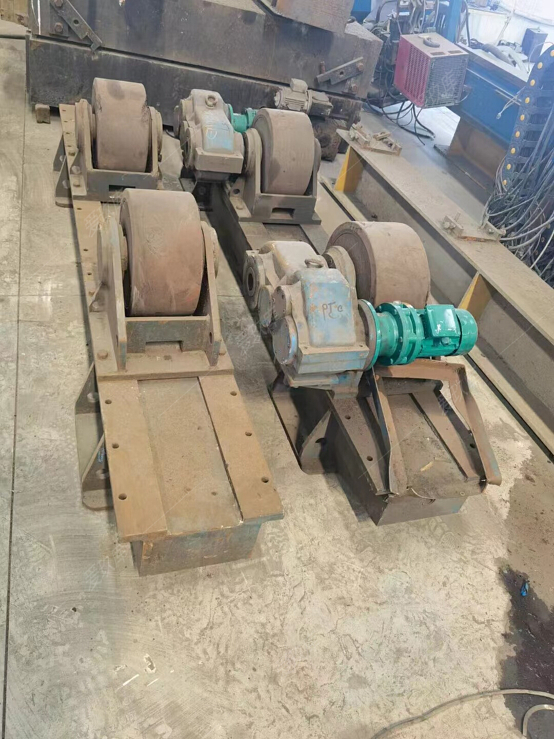 Sell adjustable 50 tons roller rack