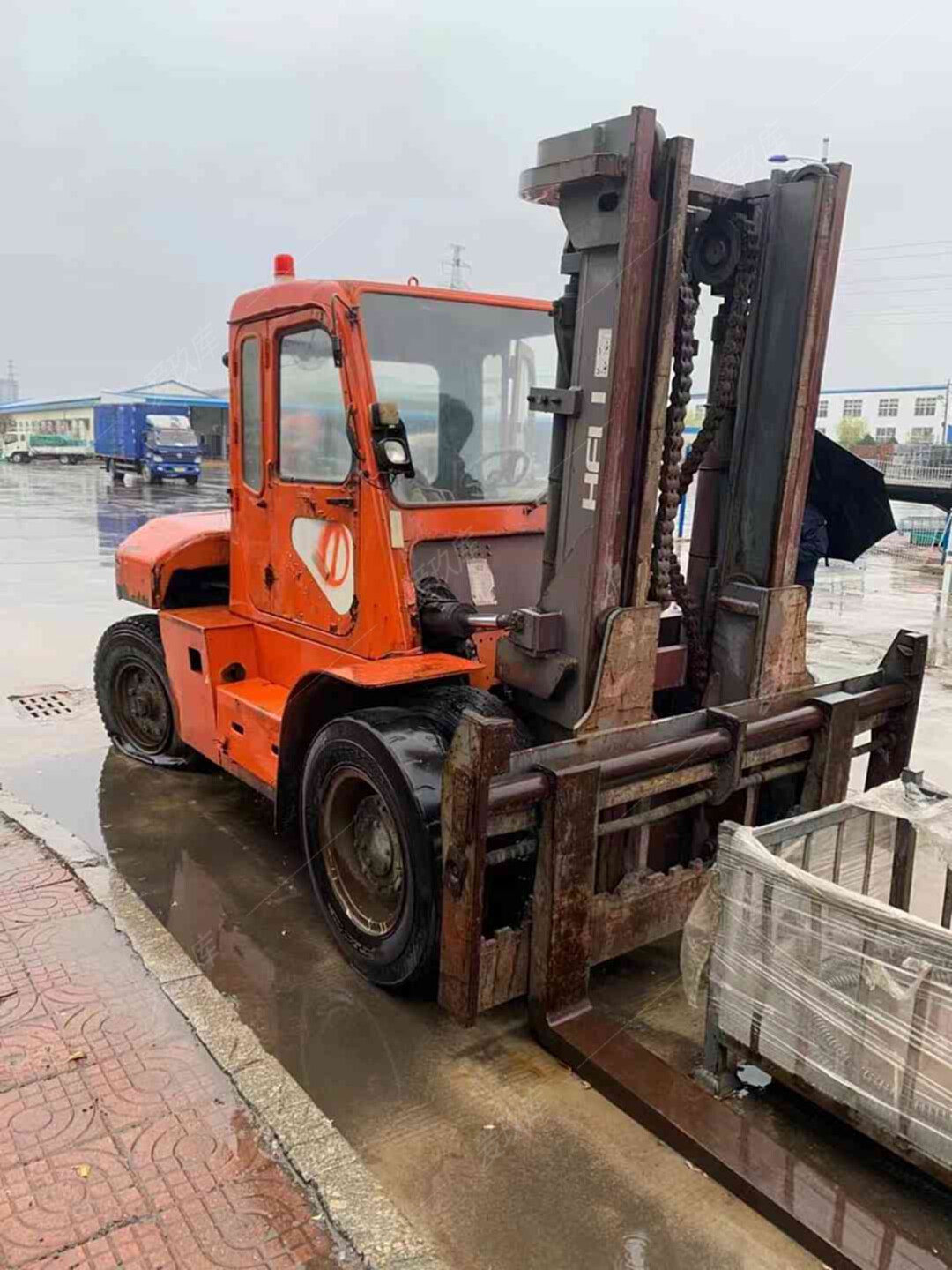 Sell heli ten tons forklift a