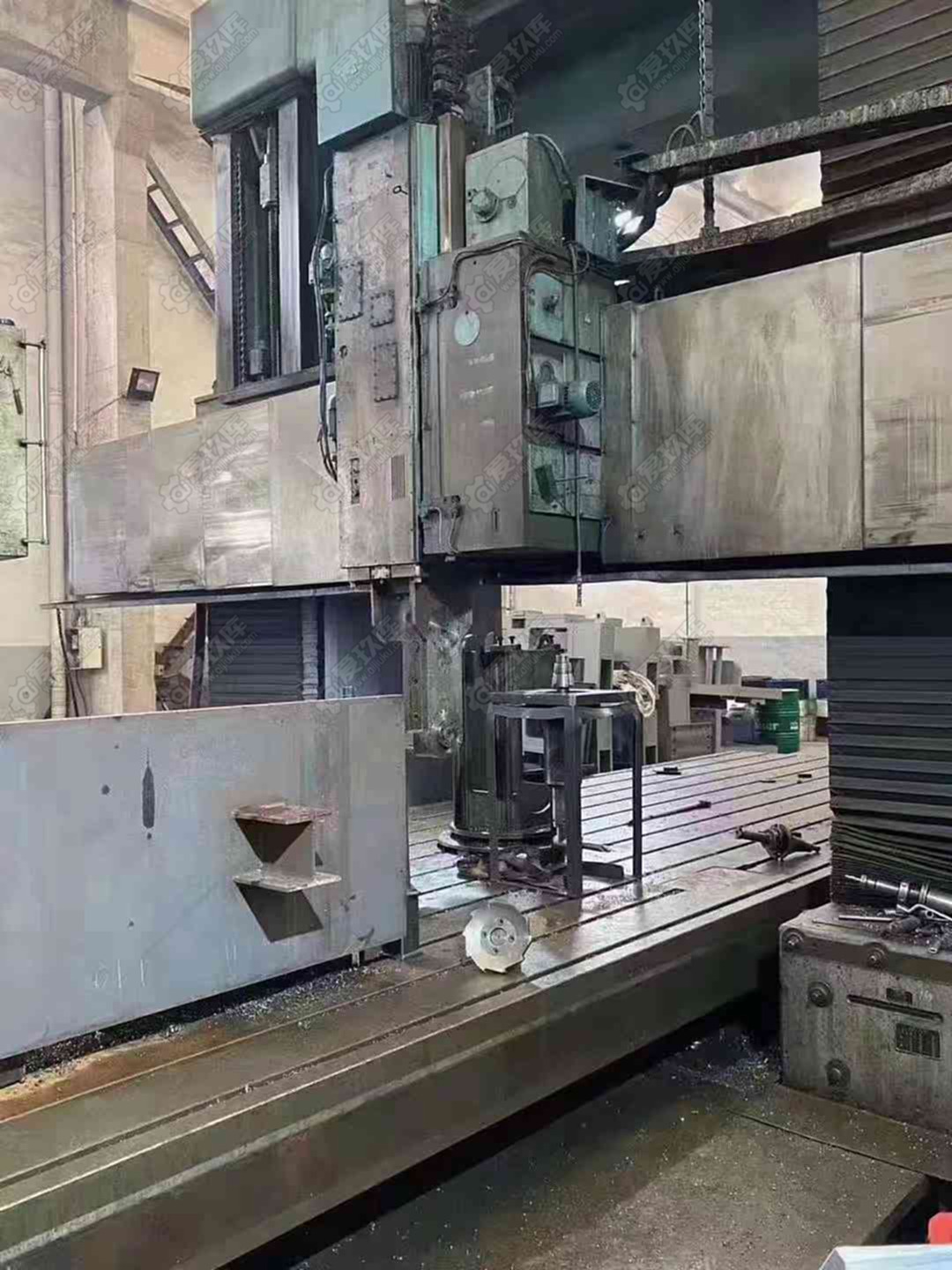 二手龍門加工中心