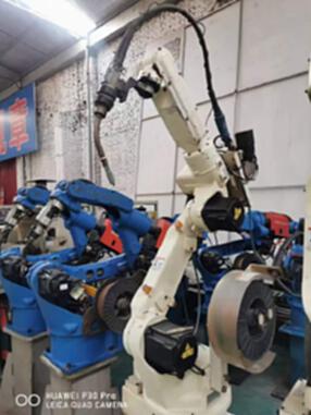 出售一批OTC1.4米弧焊机器人