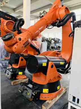 出售二手庫卡KR100-2P 2000沖壓鍛造機器人