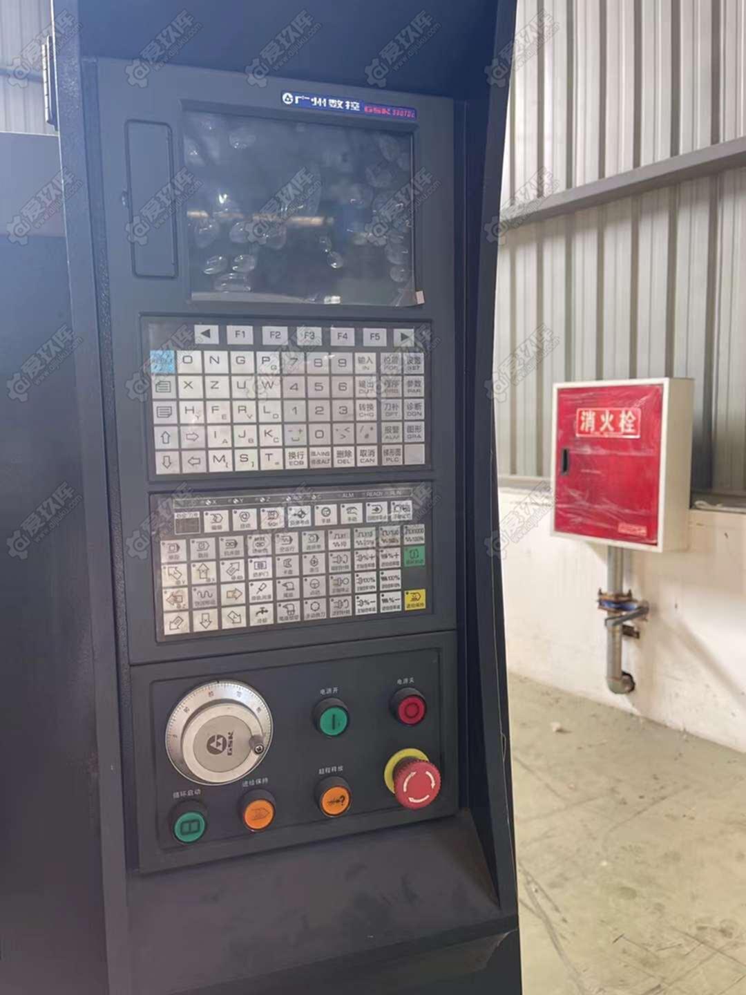 二手數控車床