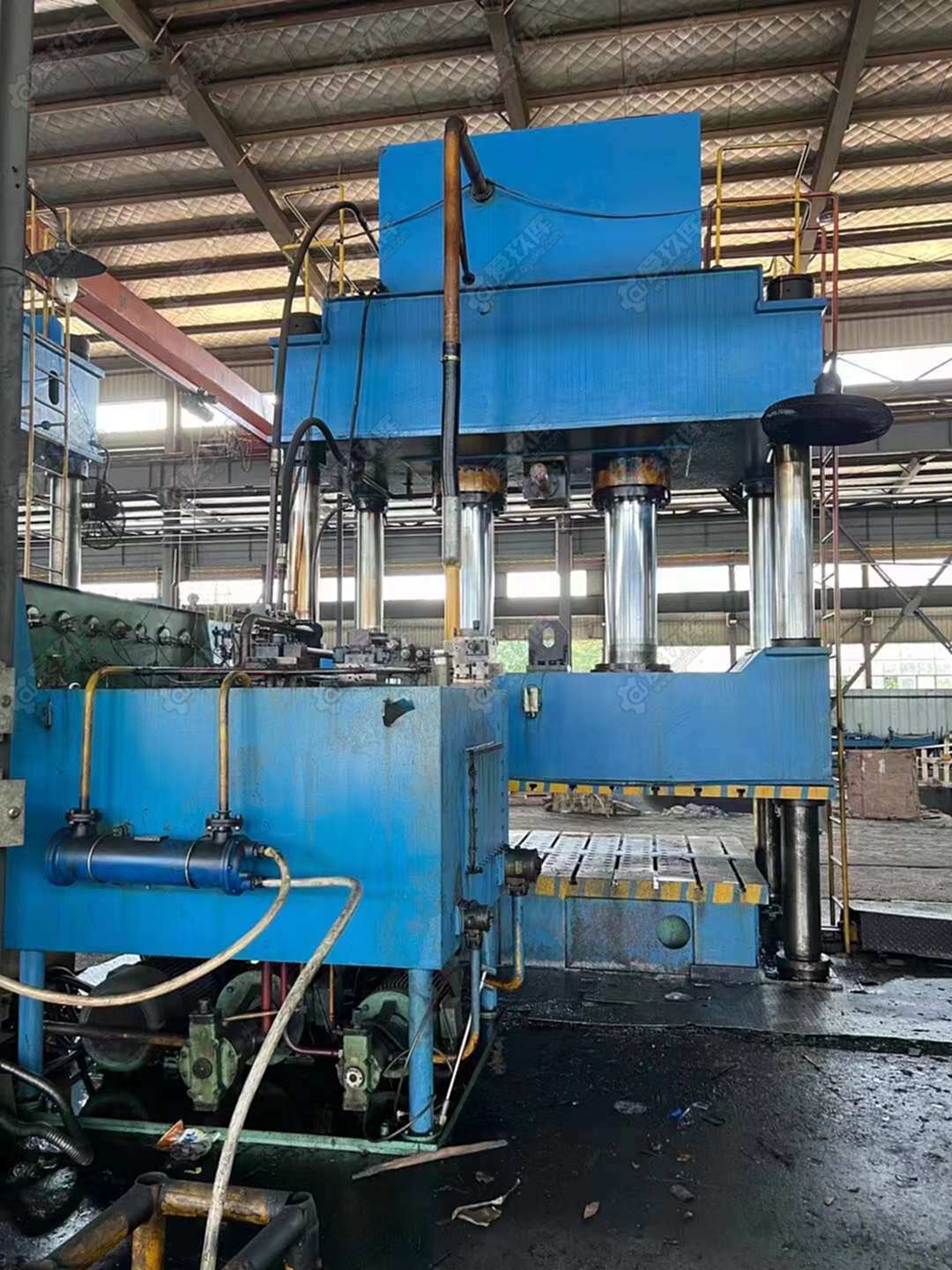 二手液壓機(jī)