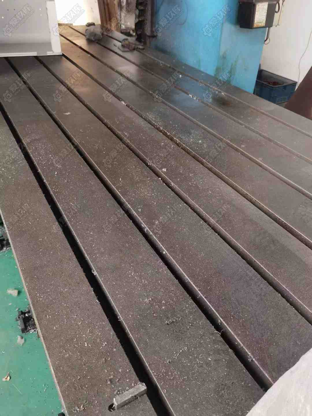 二手龍門銑床