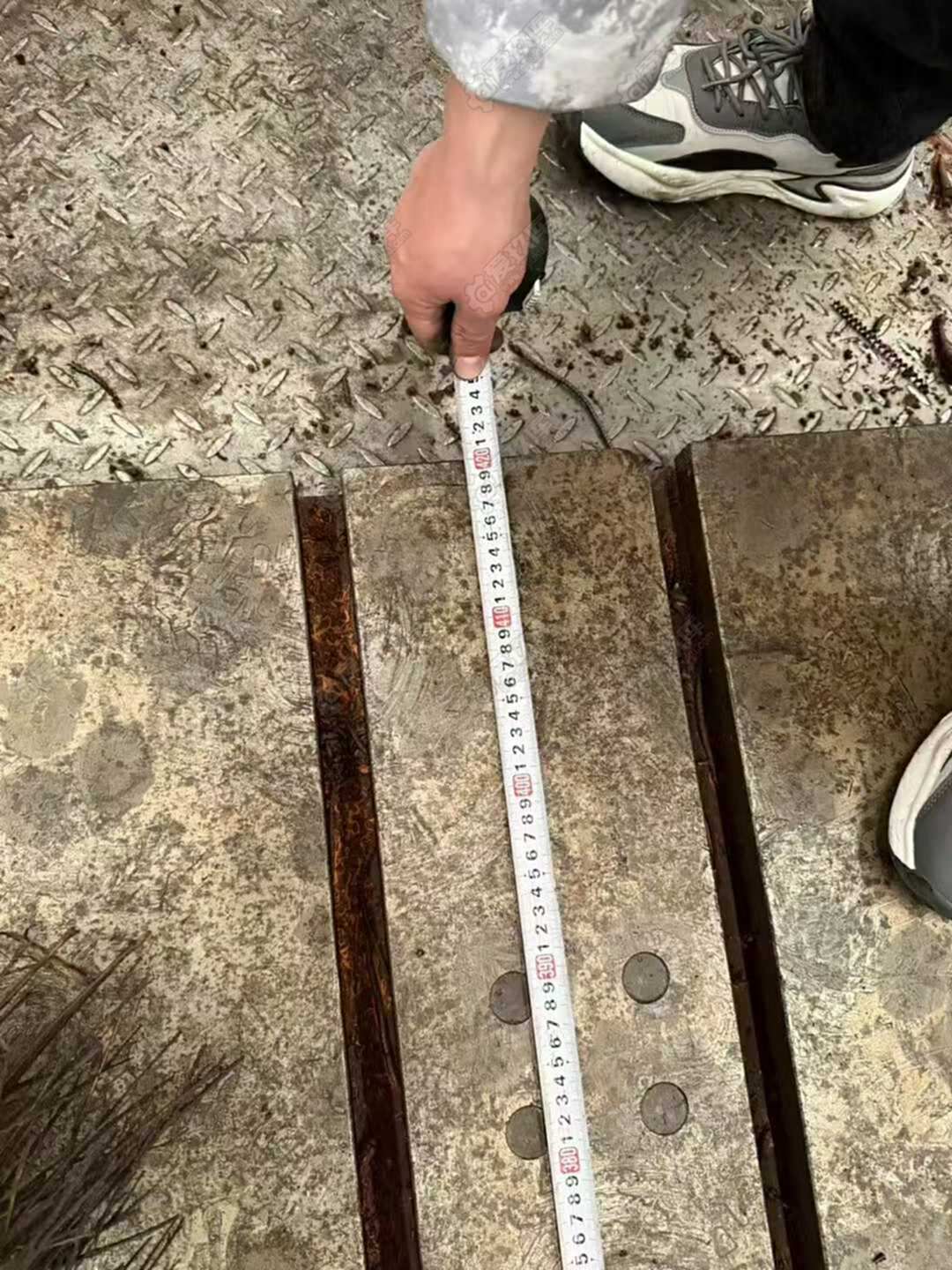 二手龍門加工中心