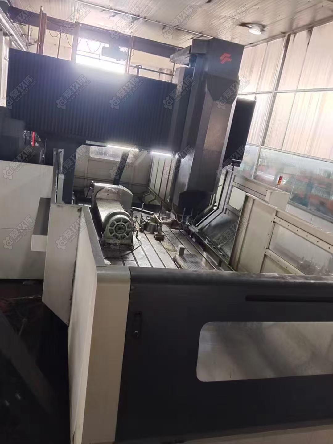 二手龍門(mén)加工中心