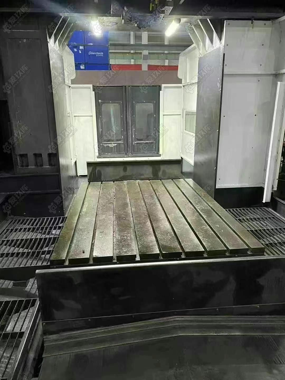 二手龍門加工中心