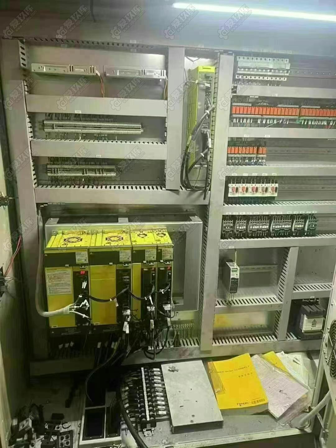 二手龍門加工中心