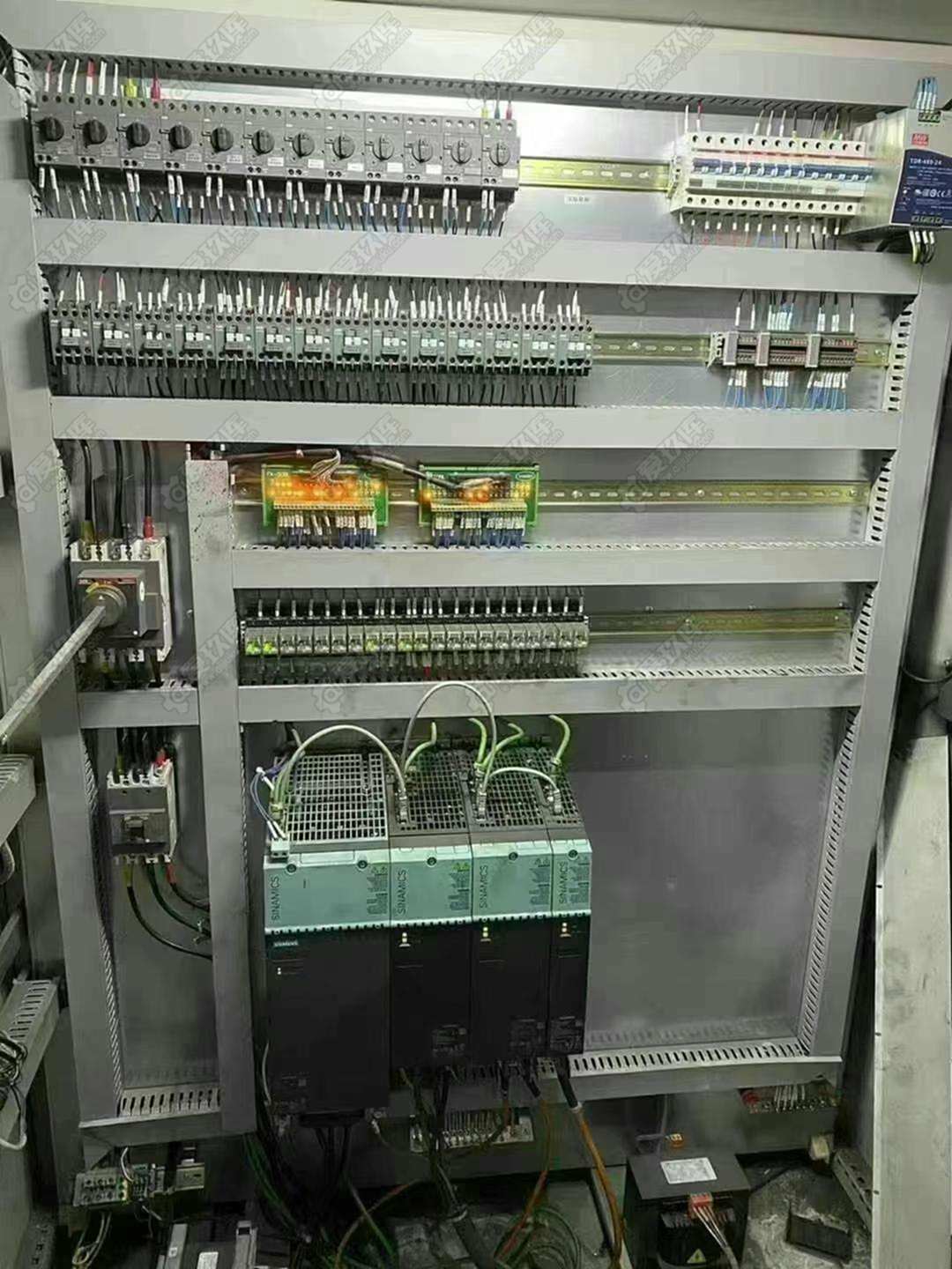 二手龍門加工中心