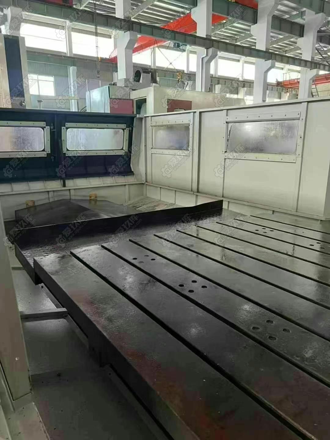 二手龍門加工中心