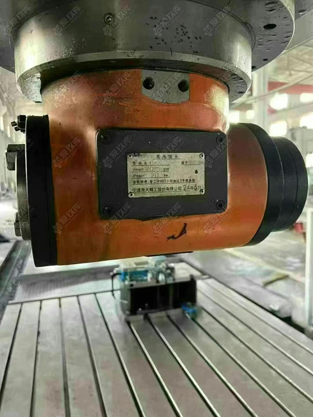 二手龍門加工中心