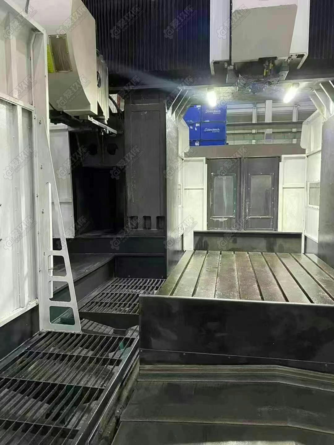 二手龍門加工中心