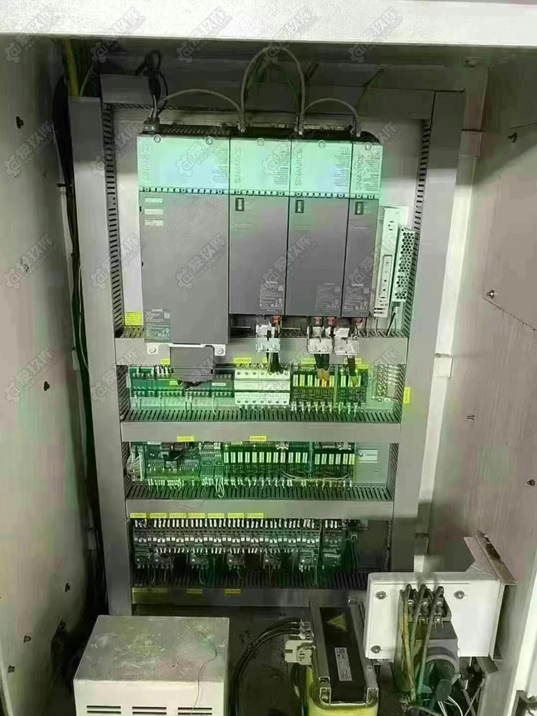 二手龍門加工中心