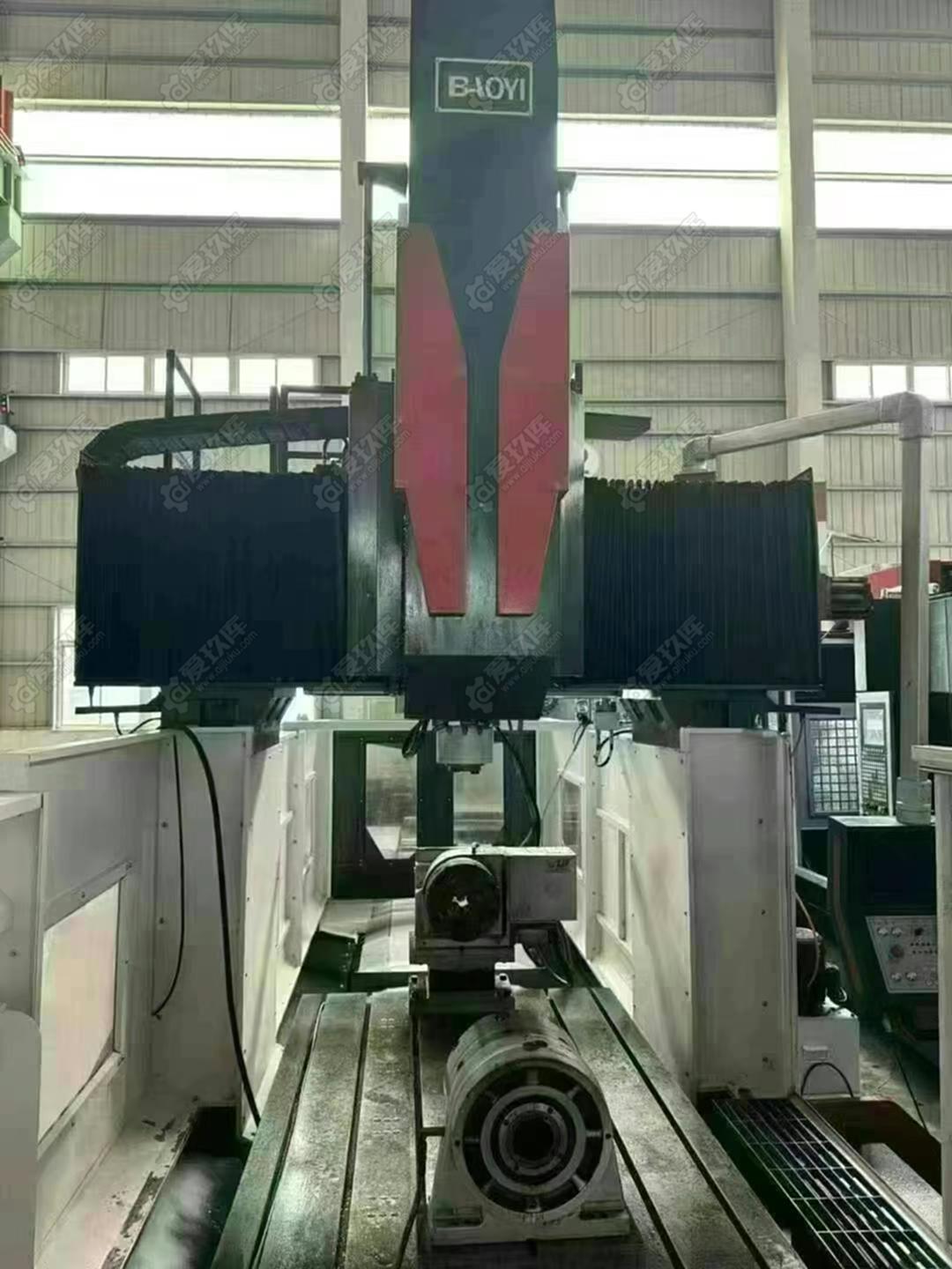 二手龍門加工中心