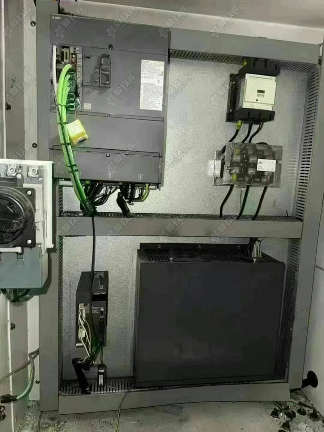 二手龍門加工中心