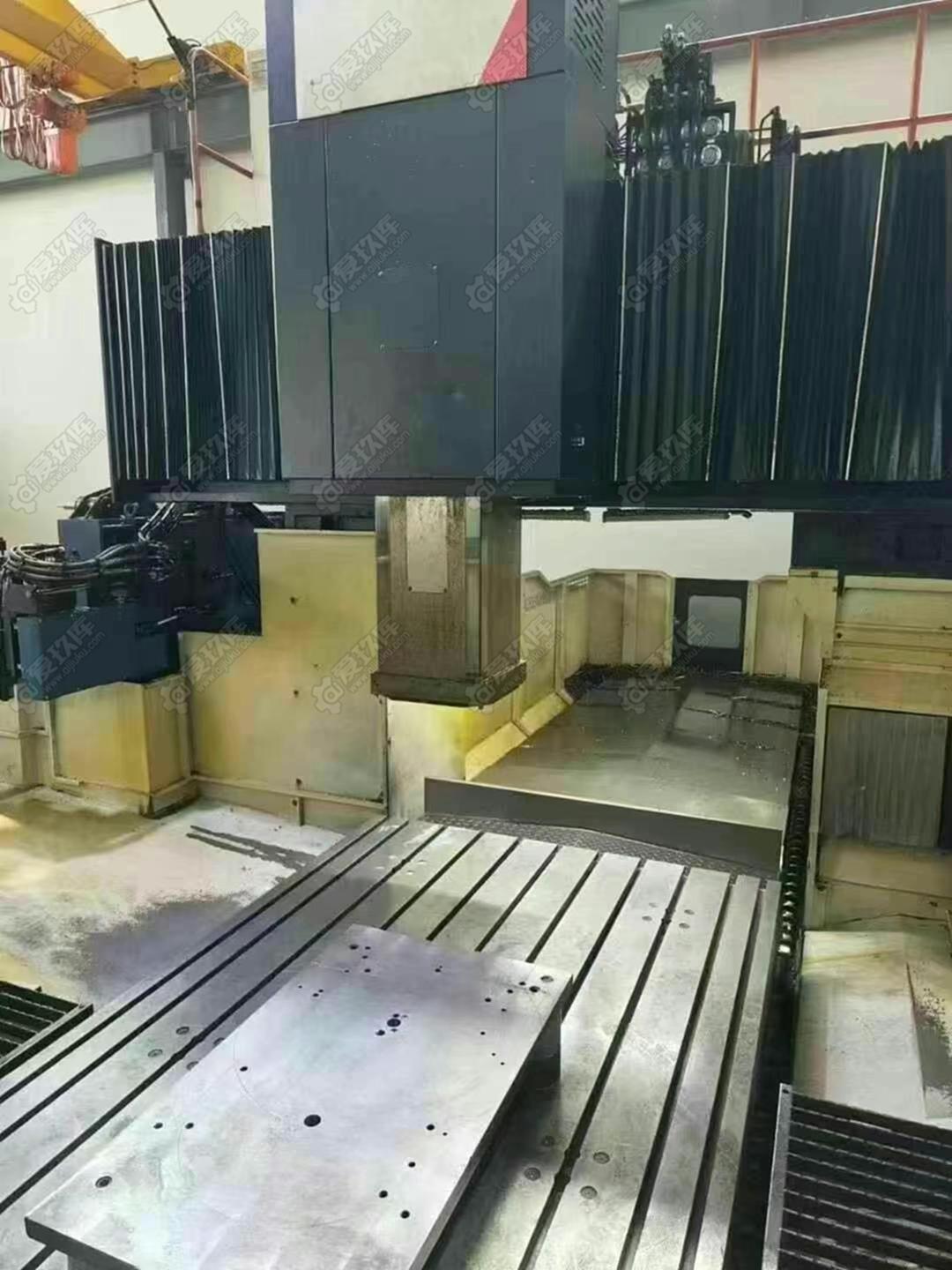 二手龍門加工中心