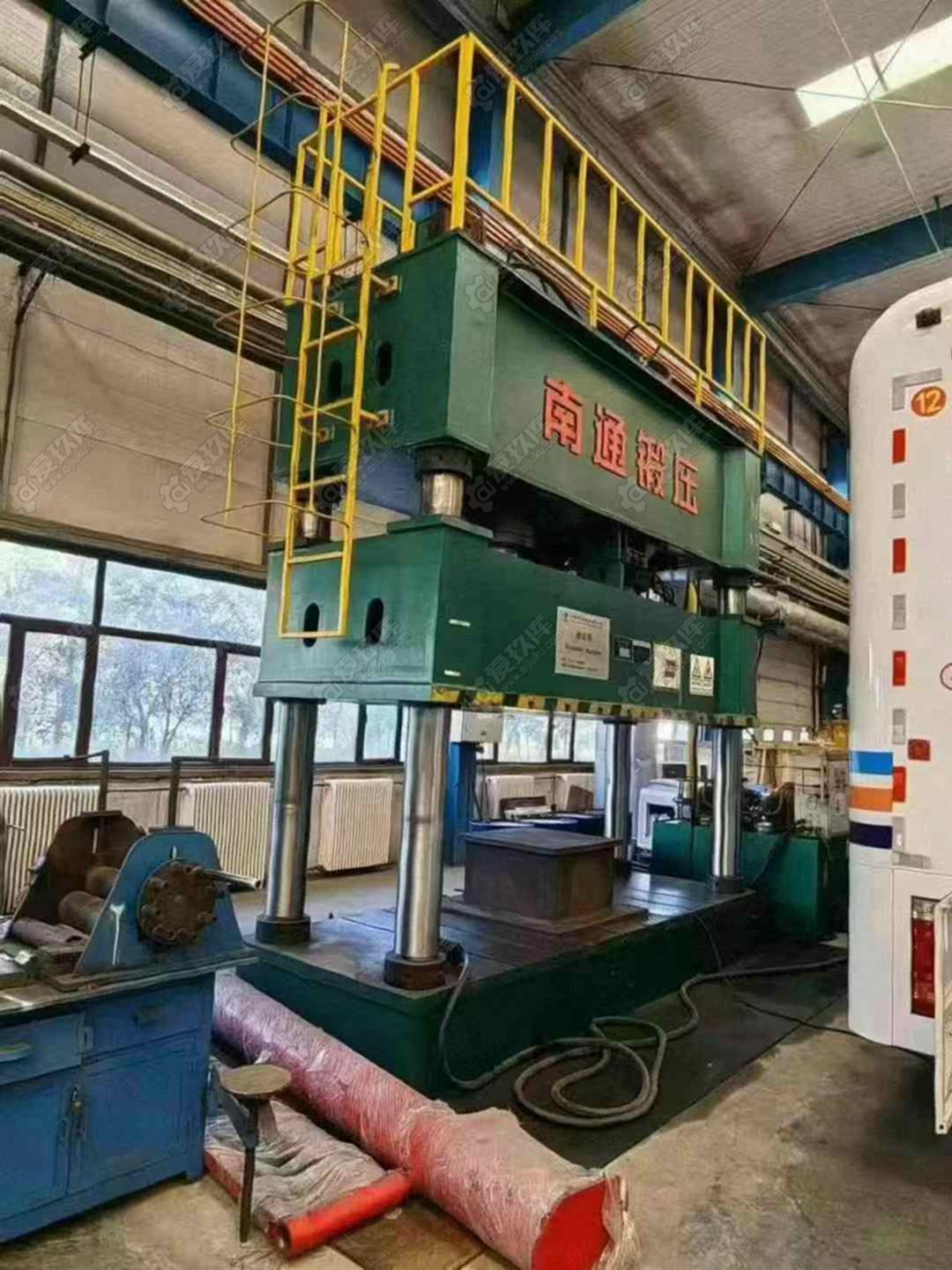 二手液壓機(jī)
