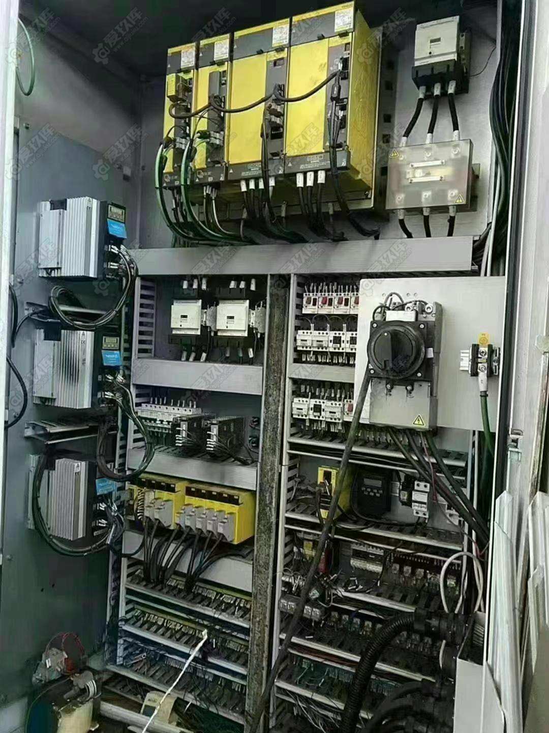 二手臥式加工中心