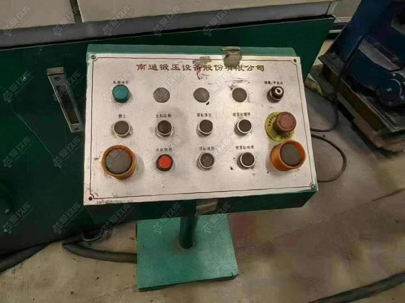 二手液壓機(jī)