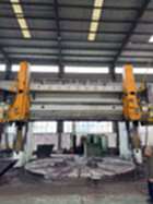 在位出生武汉中心8米立车，高度4米，卡盘7.1米m