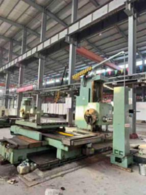 在位出售中捷6113镗床，准新机