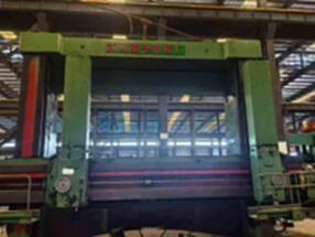 Two 5-meter vertical lathes from Wuhan Heavy Machinery are for sale
