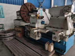 We are selling the Xinghuo 61200脳 1.5-meter heavy-duty horizontal car. The guide rail is 1.1 meters wide. It has been installed but not yet used, and can rival a new machine