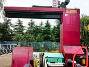 出售二手华恒纵缝焊接机