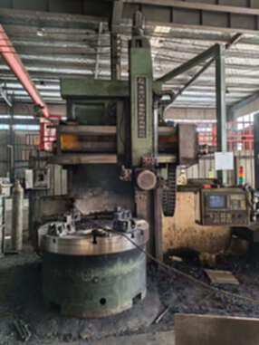 For sale: 1.6-meter CNC vertical lathe from Wuhu Risheng