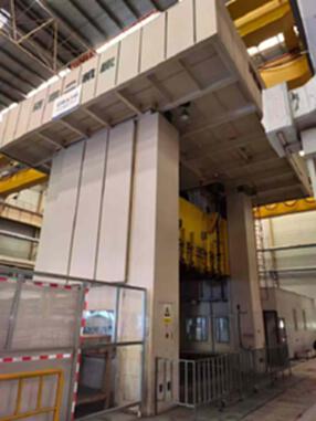 出售济南二机2000吨四点多连杆压力机