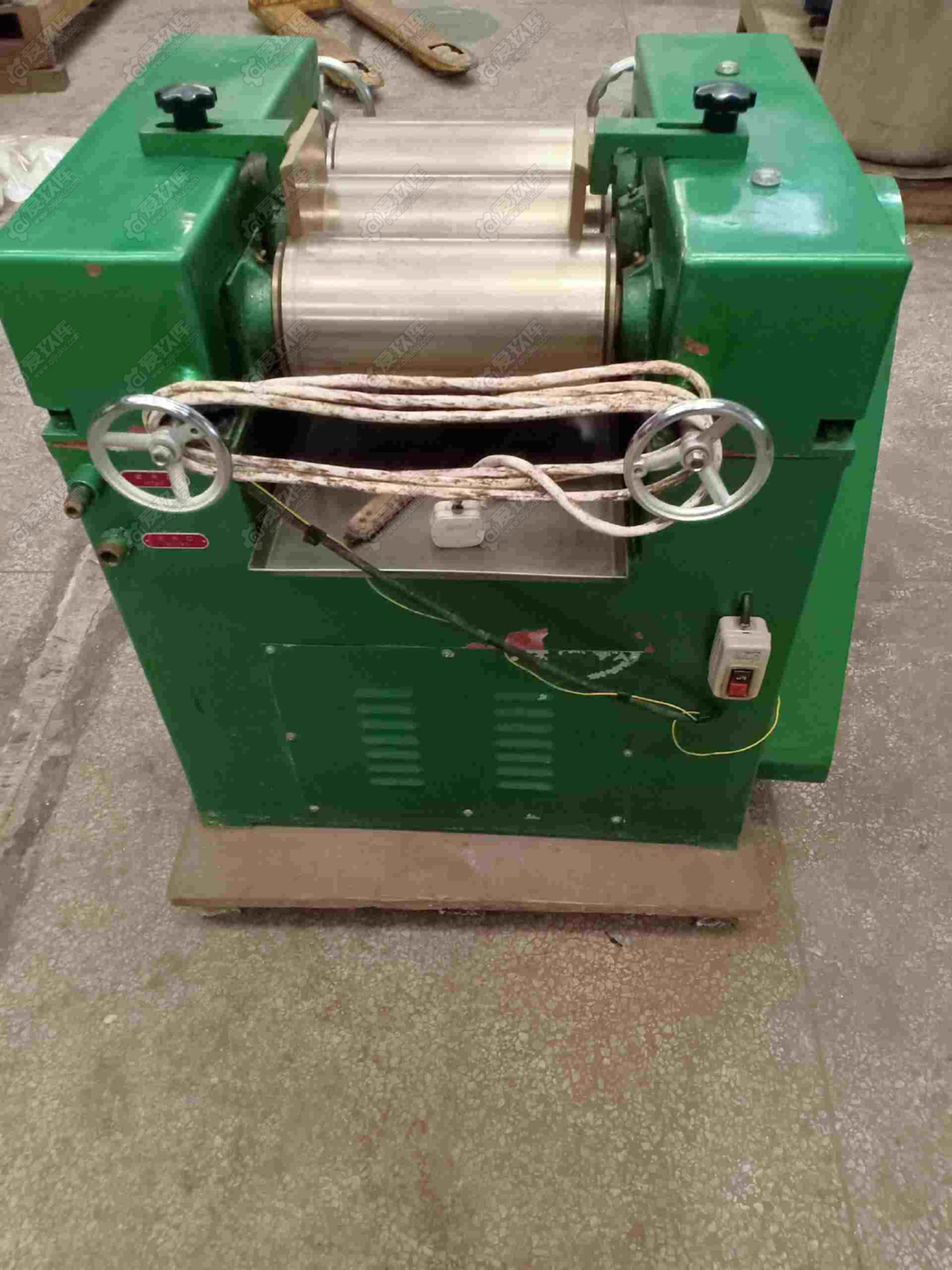 二手其他涂料厂设备