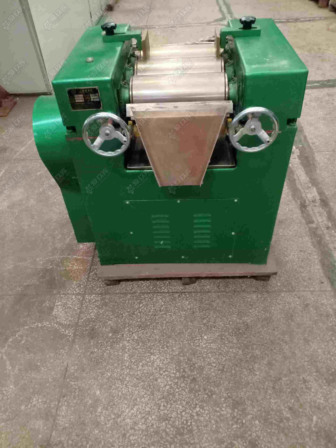 二手其他涂料厂设备