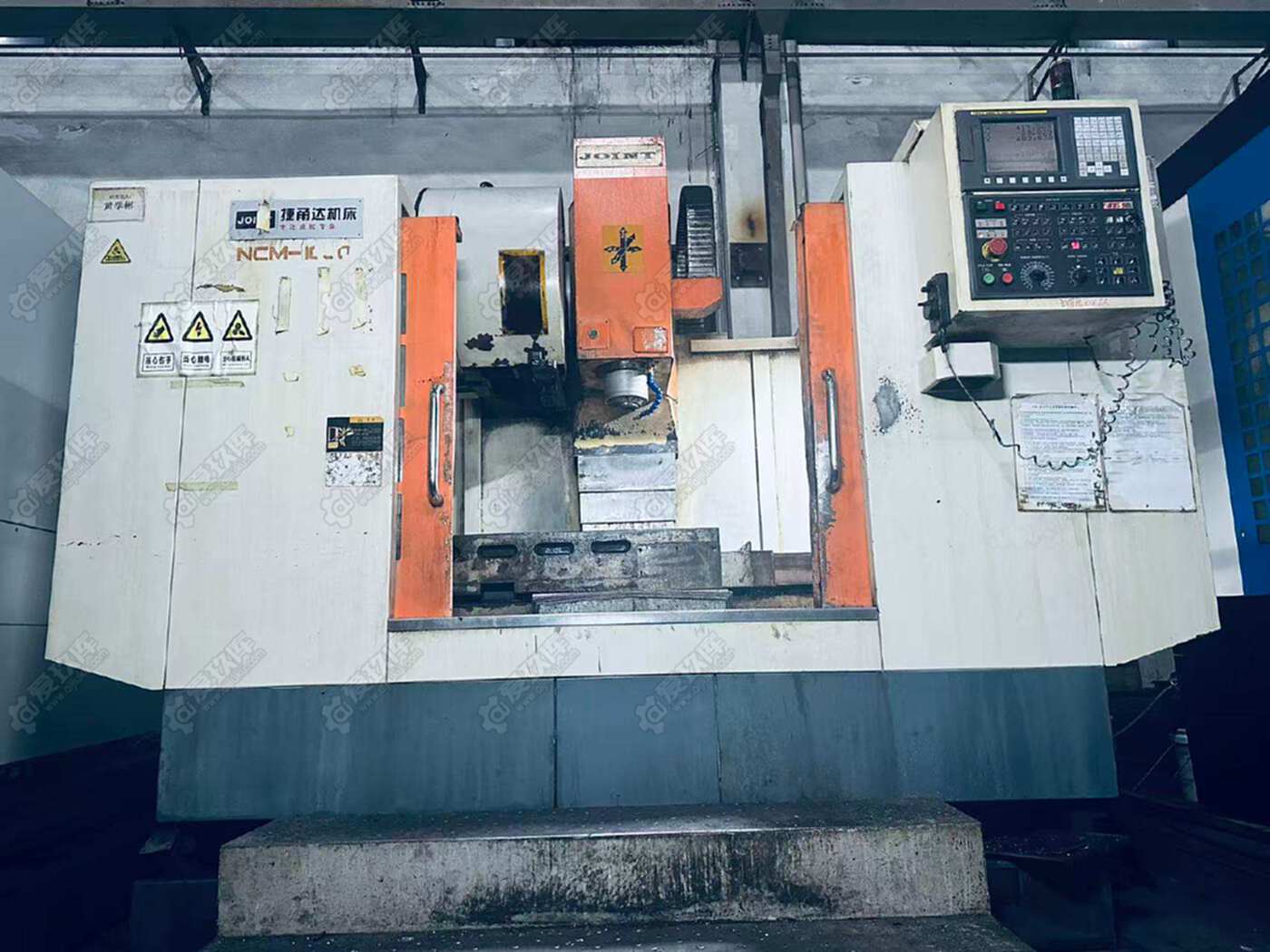 二手立式加工中心