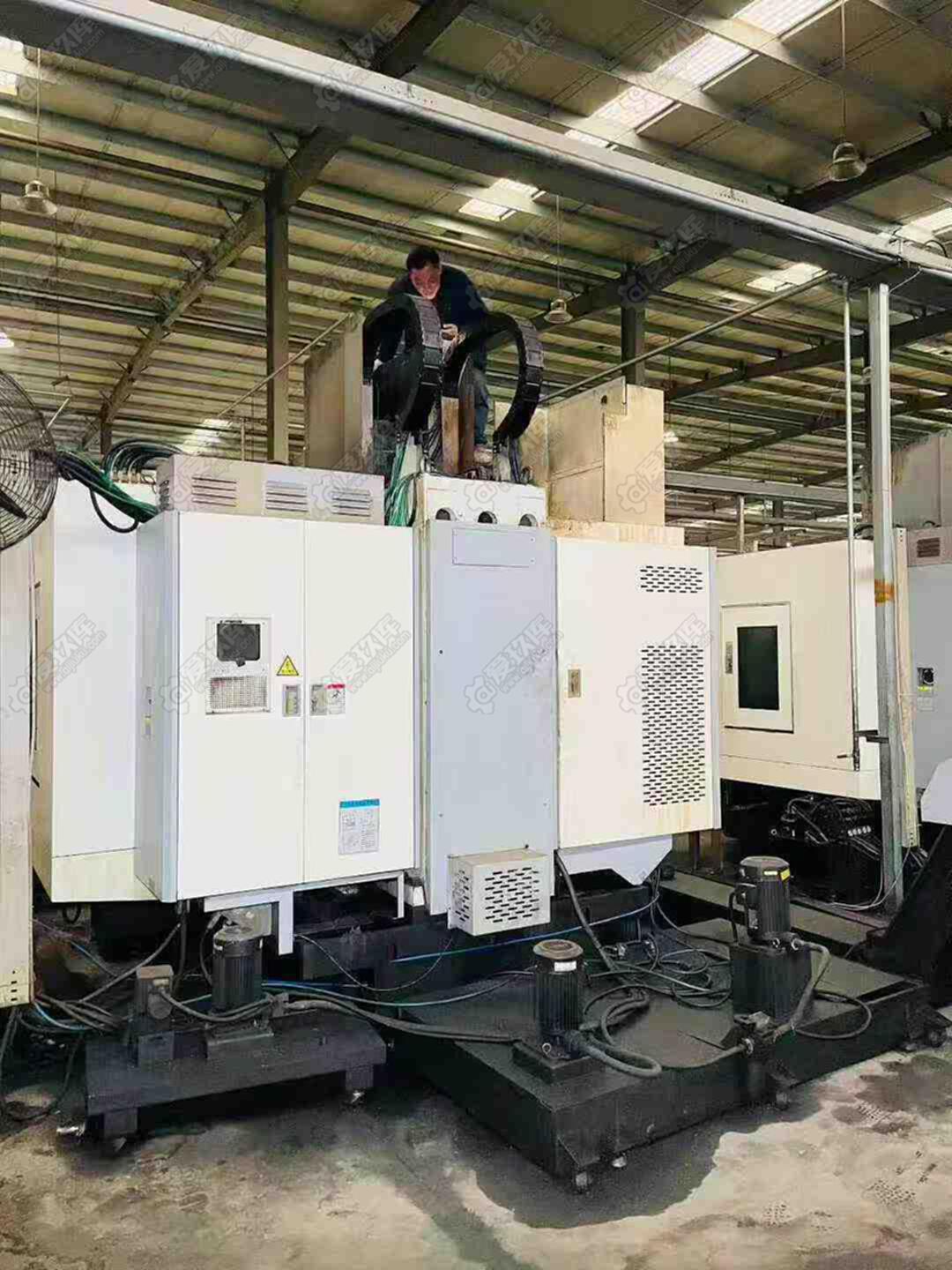 二手立式加工中心