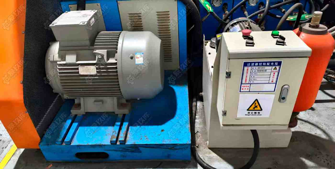 二手橡胶挤出机