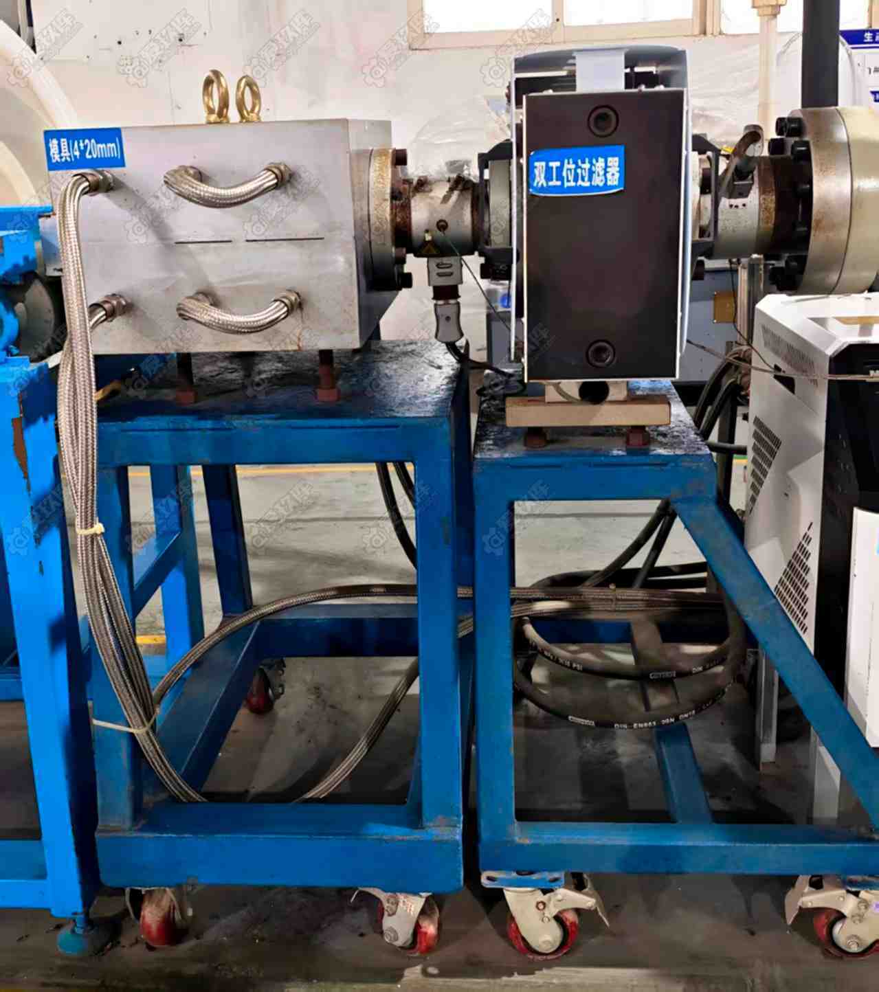 二手橡胶挤出机