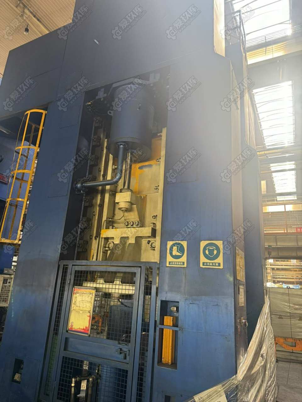 二手闭式单点压力机