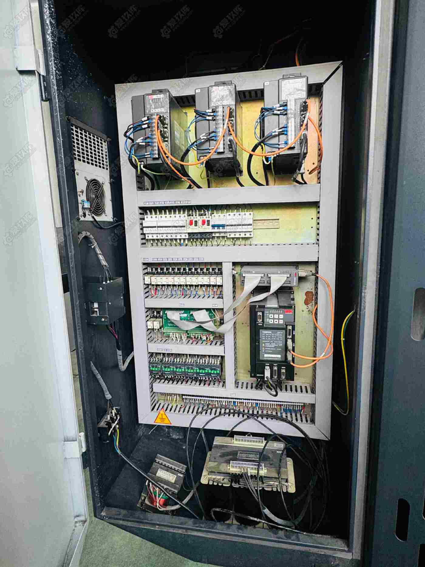 二手立式加工中心