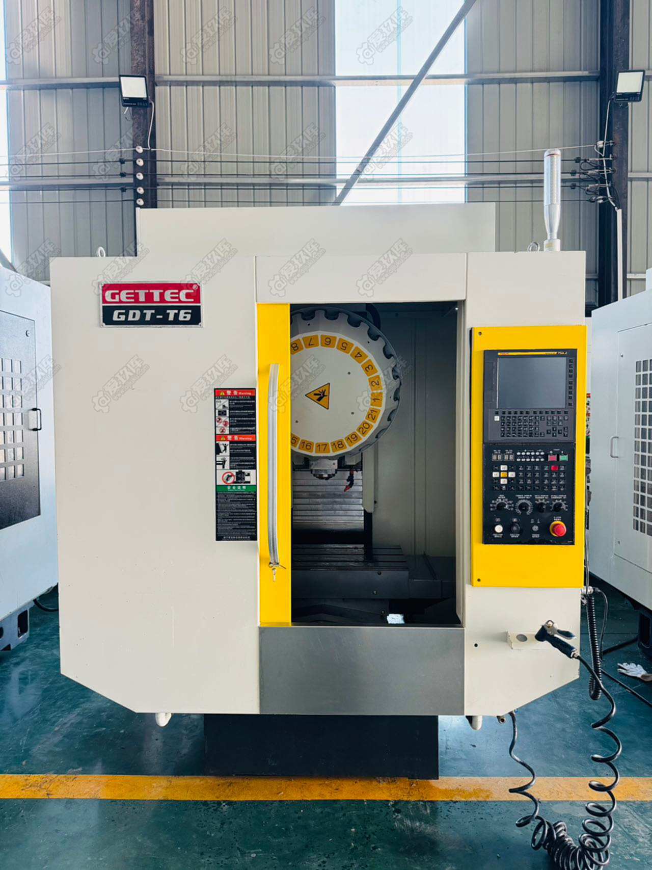 二手立式加工中心