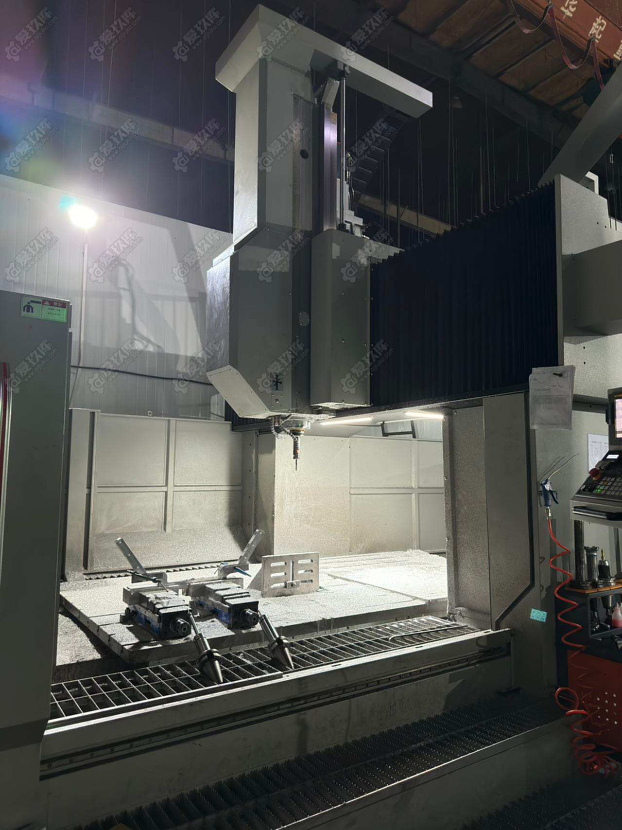 二手龙门加工中心