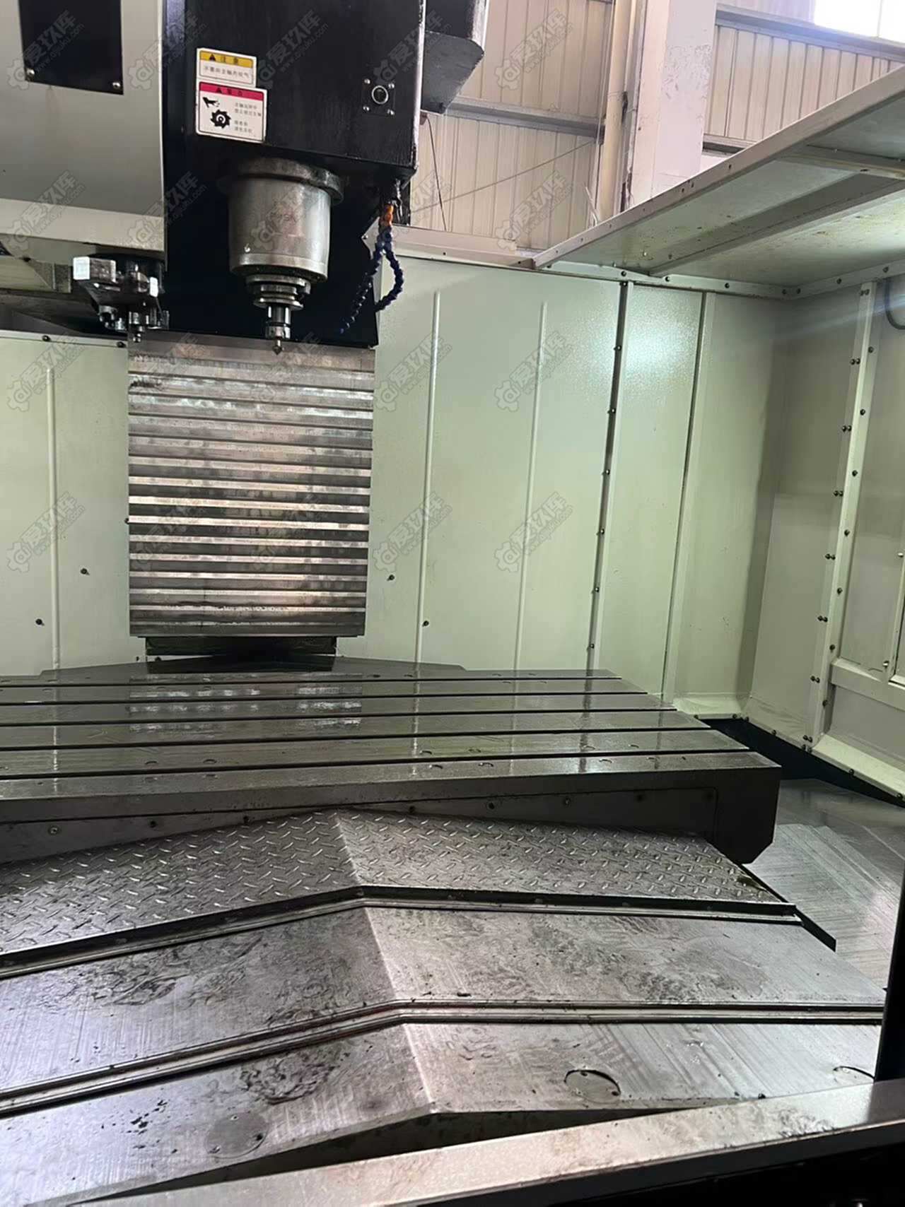 二手立式加工中心