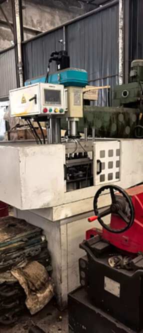 出售全新数控多头钻