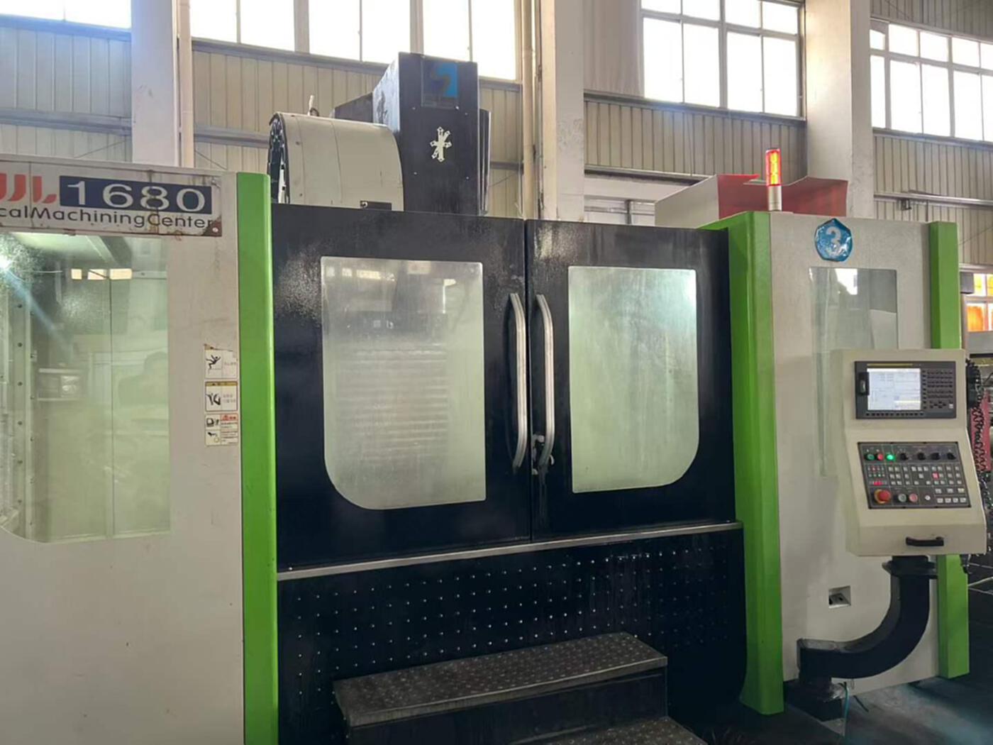 二手立式加工中心