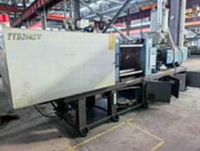 出售台意德13年TYD200型200吨注塑机2台